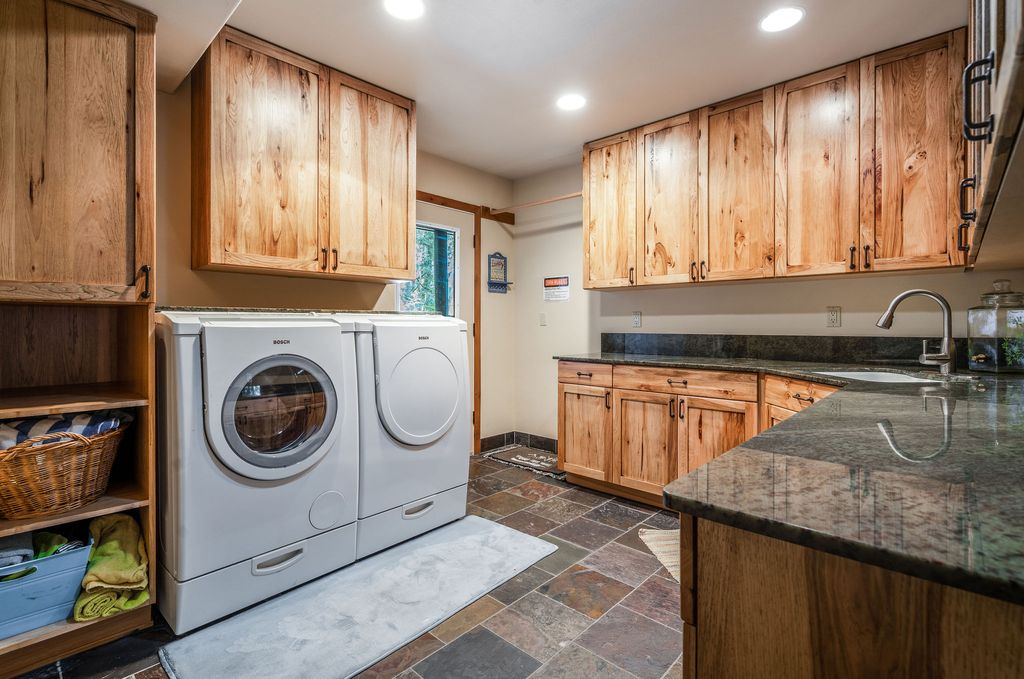 Image 55 of property listing at 953 and 921 Angel Point Road, Lakeside, MT 59922
