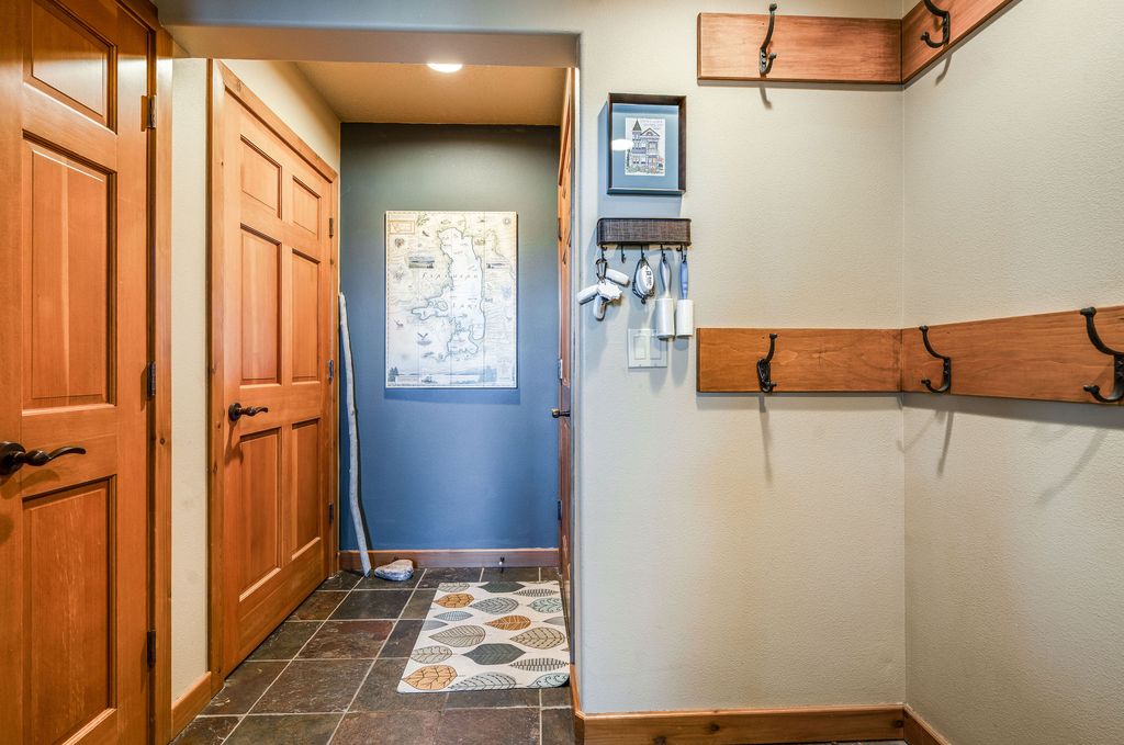 Image 61 of property listing at 953 and 921 Angel Point Road, Lakeside, MT 59922