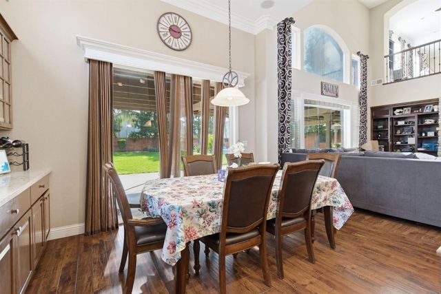 848 W Santos Ave, Ripon, CA 95366