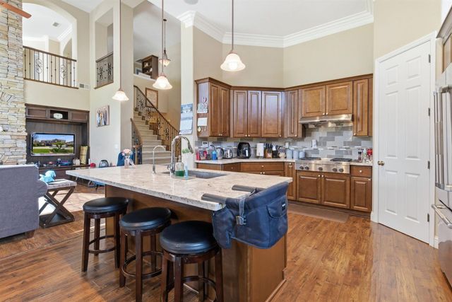 848 W Santos Ave, Ripon, CA 95366