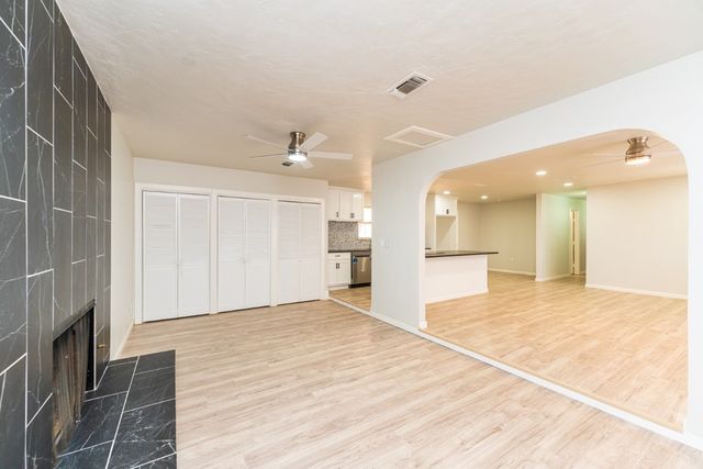 2102 Custer Ave, Odessa, TX 79761