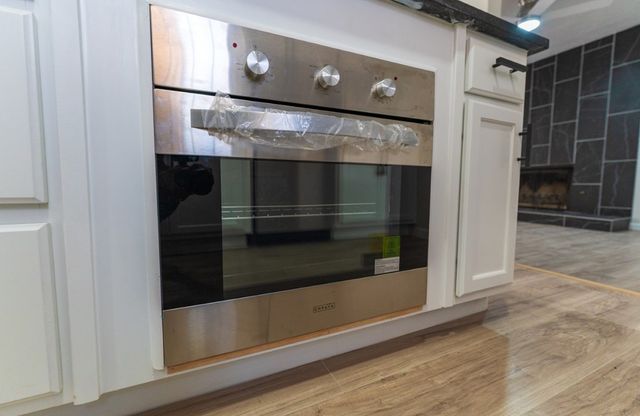 2102 Custer Ave, Odessa, TX 79761