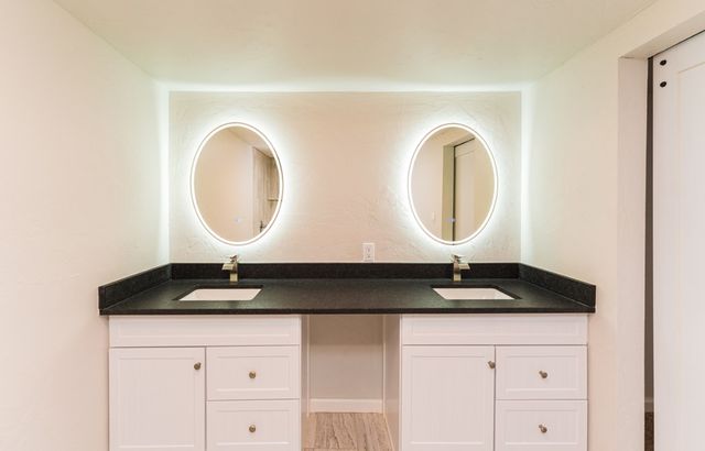 2102 Custer Ave, Odessa, TX 79761