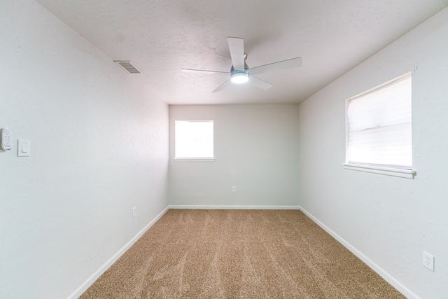 2102 Custer Ave, Odessa, TX 79761