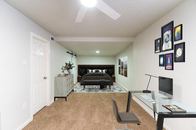 2102 Custer Ave, Odessa, TX 79761