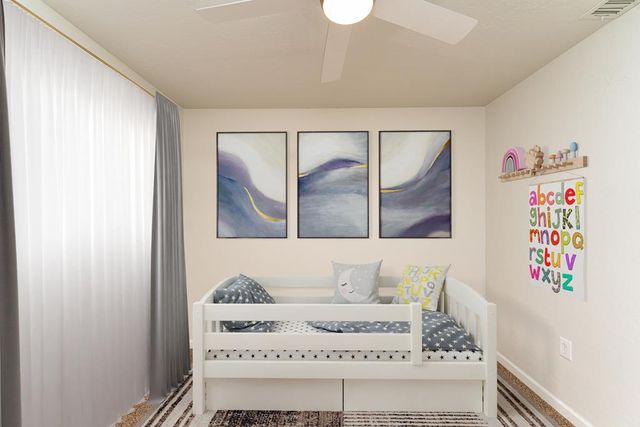 2102 Custer Ave, Odessa, TX 79761