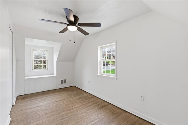 5779 Clark Ave, Bethel Park, PA 15102