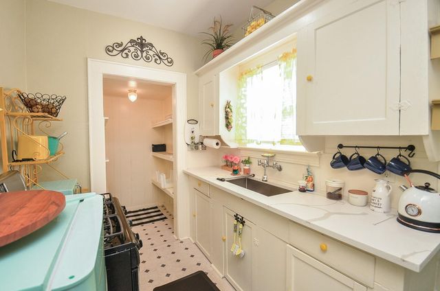 903 Mcintosh Street, Houston, TX 77009