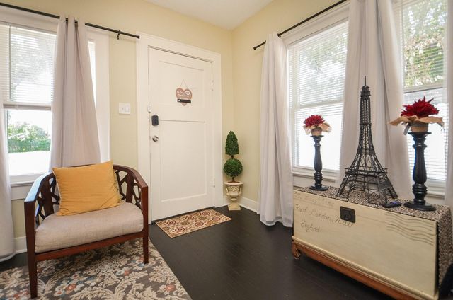 903 Mcintosh Street, Houston, TX 77009