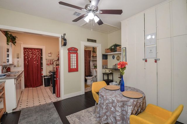 903 Mcintosh Street, Houston, TX 77009
