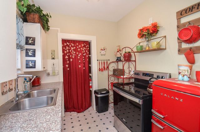 903 Mcintosh Street, Houston, TX 77009