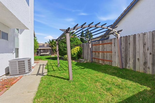 603 Bronte Ct, Roseville, CA 95747