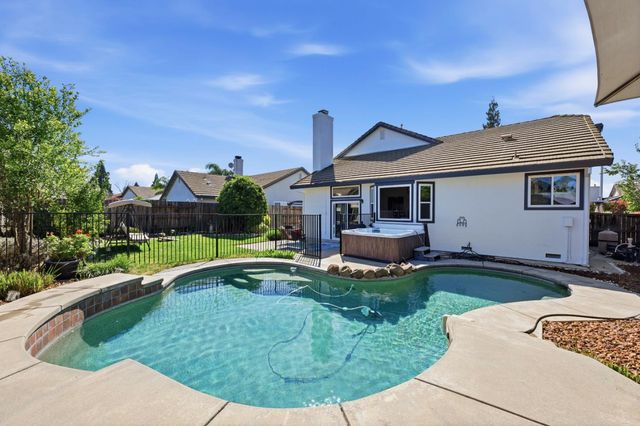 603 Bronte Ct, Roseville, CA 95747