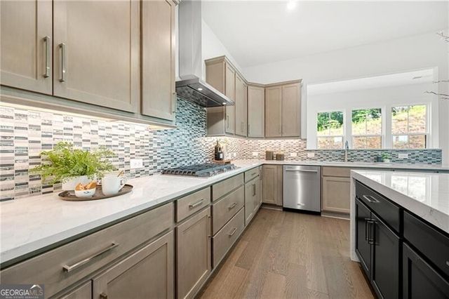 2815 Medford Drive, Cumming, GA 30041