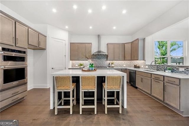 2815 Medford Drive, Cumming, GA 30041