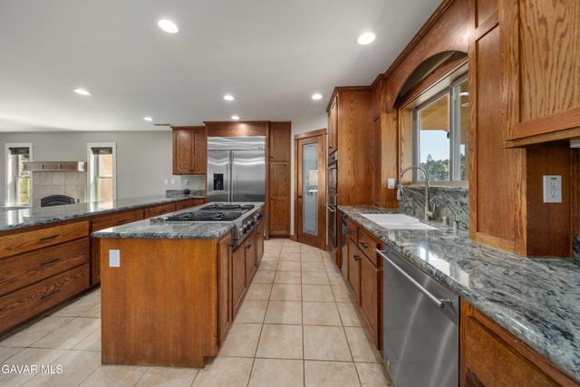 29600 Goldspike Road, Tehachapi, CA 93561