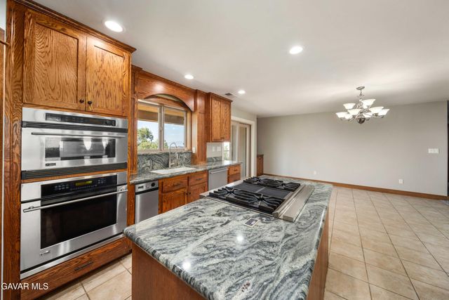 29600 Goldspike Road, Tehachapi, CA 93561