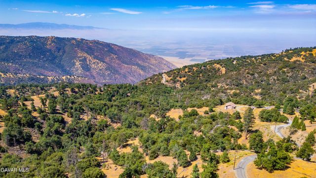 29600 Goldspike Road, Tehachapi, CA 93561