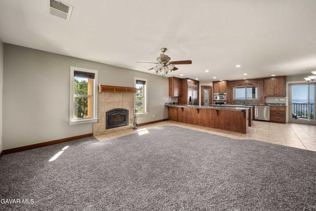 29600 Goldspike Road, Tehachapi, CA 93561