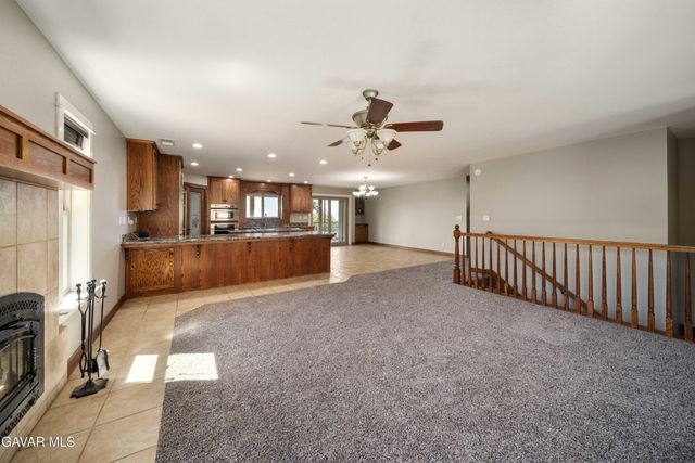 29600 Goldspike Road, Tehachapi, CA 93561