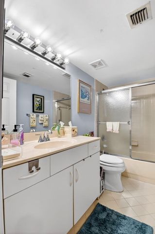 12560 Majesty Circle 104, Boynton Beach, FL 33437