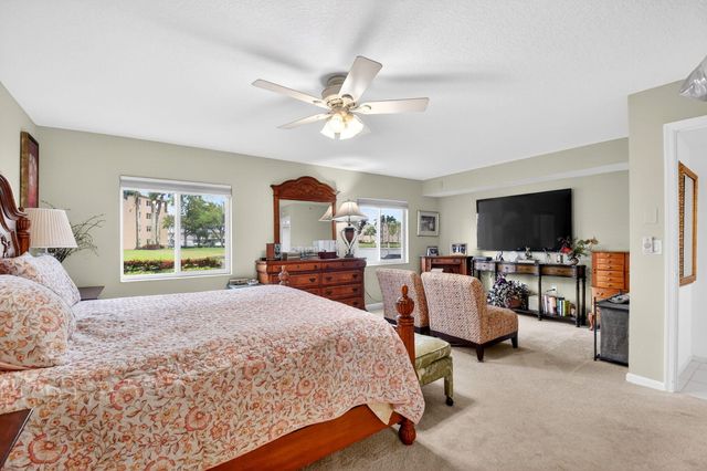 12560 Majesty Circle 104, Boynton Beach, FL 33437