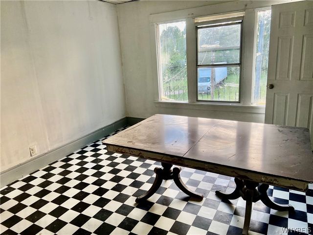 19 Moselle Street, Buffalo, NY 14211