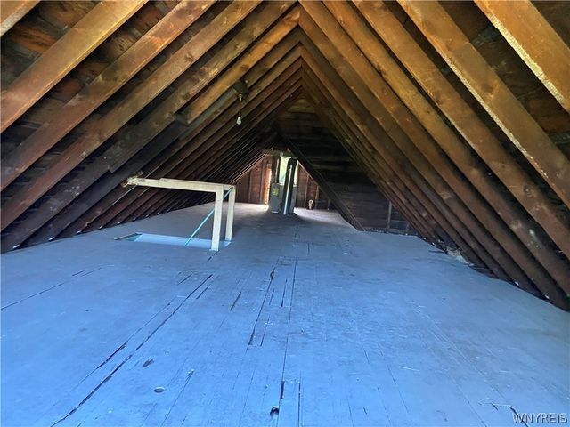 19 Moselle Street, Buffalo, NY 14211