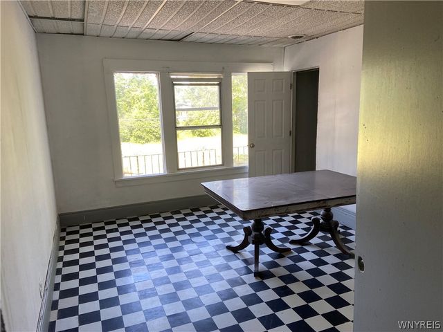 19 Moselle Street, Buffalo, NY 14211