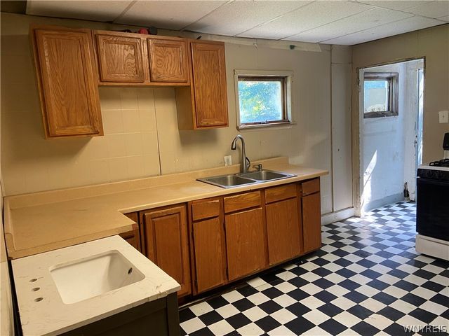 19 Moselle Street, Buffalo, NY 14211