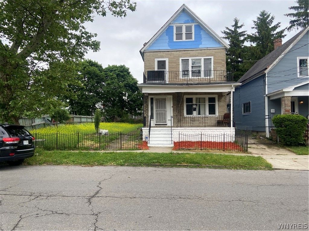 19 Moselle Street, Buffalo, NY 14211