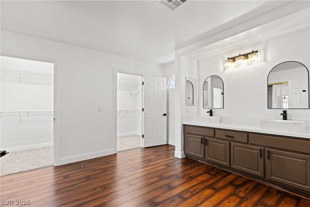 10831 Tawny Buck Court, Las Vegas, NV 89183