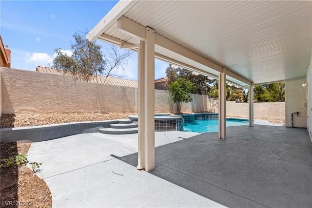 10831 Tawny Buck Court, Las Vegas, NV 89183