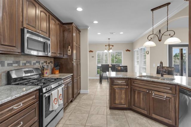 300 Deer Trace Boulevard, Diboll, TX 75941