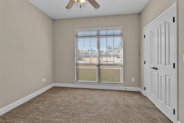 300 Deer Trace Boulevard, Diboll, TX 75941