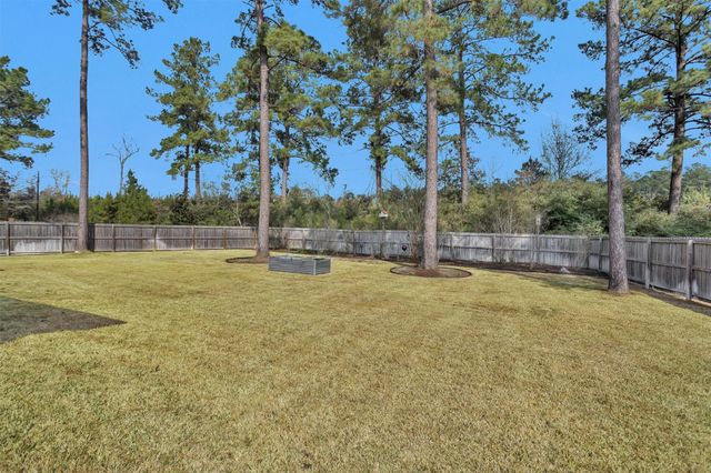 300 Deer Trace Boulevard, Diboll, TX 75941