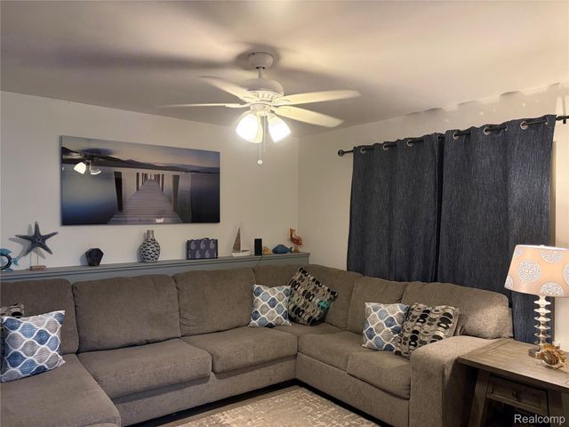 5119 Cohoctah Place, Waterford Charter Township, MI 48327