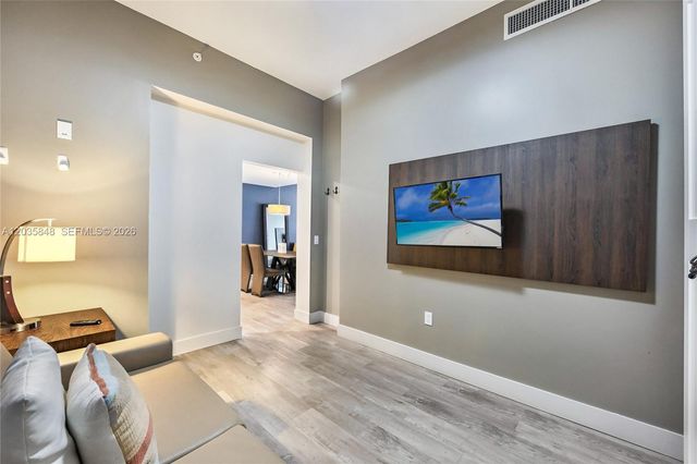 777 N Ocean Dr N516, Hollywood, FL 33019