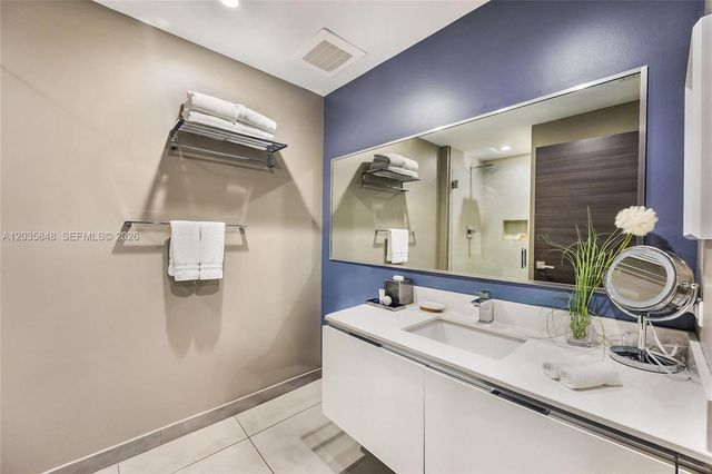777 N Ocean Dr N516, Hollywood, FL 33019