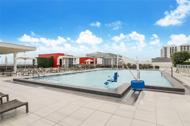 777 N Ocean Dr N516, Hollywood, FL 33019