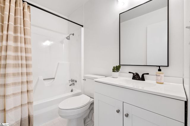 407 Dogwood Lane Extension, Travelers Rest, SC 29690