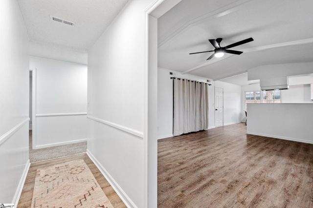 407 Dogwood Lane Extension, Travelers Rest, SC 29690