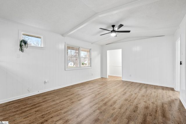 407 Dogwood Lane Extension, Travelers Rest, SC 29690