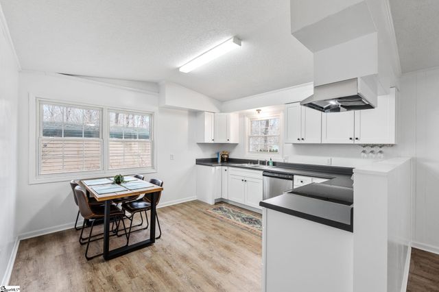 407 Dogwood Lane Extension, Travelers Rest, SC 29690