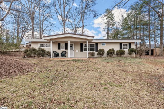 407 Dogwood Lane Extension, Travelers Rest, SC 29690