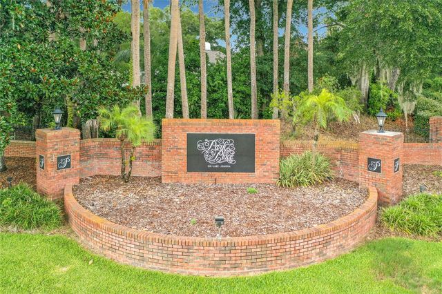 34239 WOODRIDGE LANE, Eustis, FL 32736