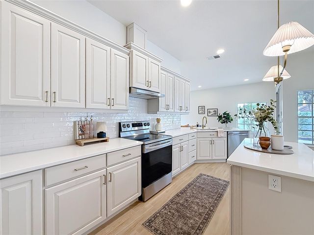 34239 WOODRIDGE LANE, Eustis, FL 32736