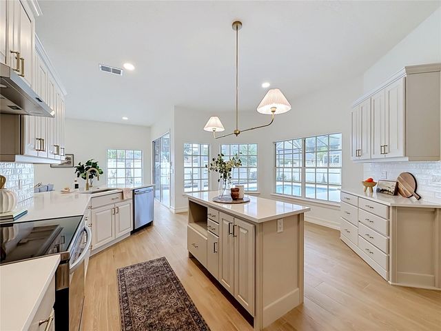 34239 WOODRIDGE LANE, Eustis, FL 32736