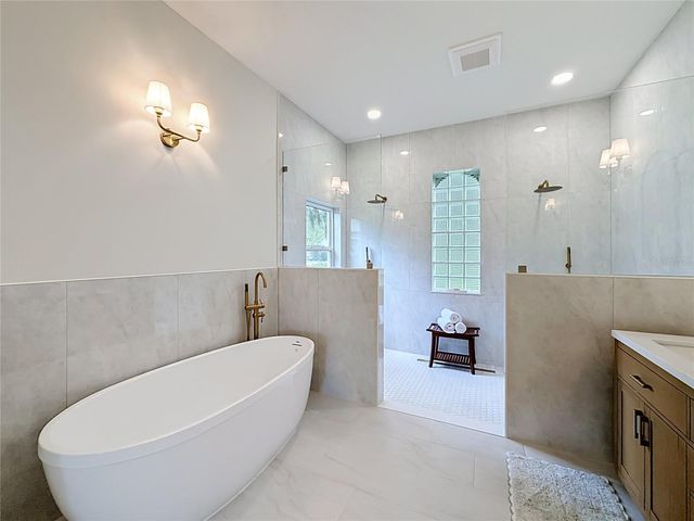34239 WOODRIDGE LANE, Eustis, FL 32736