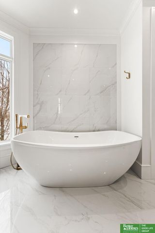 25016 Emile Circle, Waterloo, NE 68069